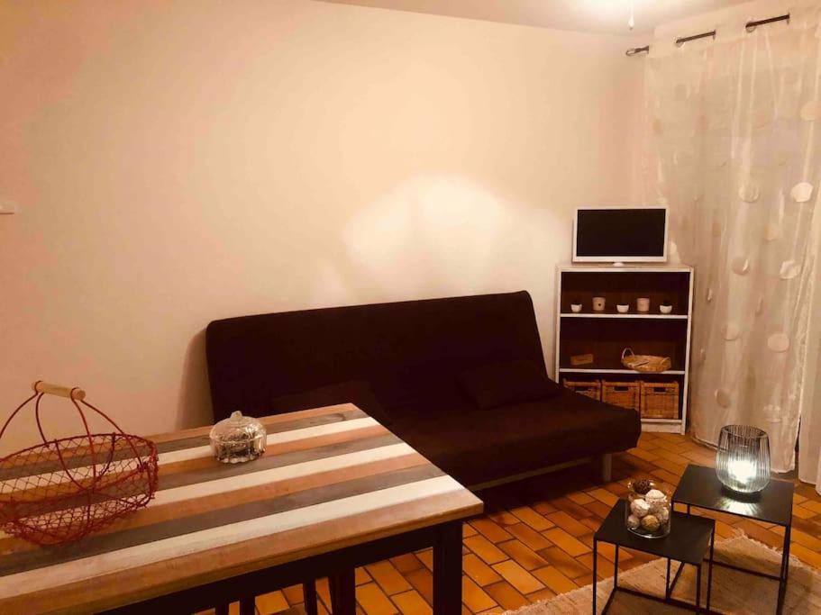 Au Calme A 2Min Mer Parking Balcon Wifi Clim! Six-Fours-les-Plages Exterior photo